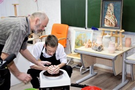 Вместе мы сможем больше! К Международному дню инвалидов воспитанники школы-интерната «Восхождение» подготовили концертную программу